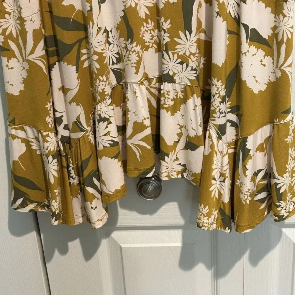 LOGO Lori Goldstein Gold Floral Print Sleeveless Dress - Picture 3 of 5
